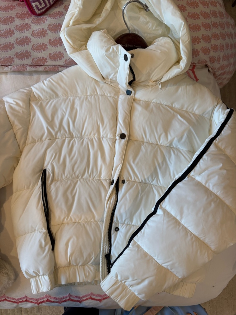 ALO Yoga White Puffer Jacket with Black Trim